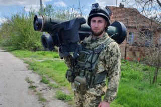 Штурмовик Олександр з Javelin
