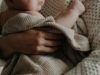 Социальная поддержка во время и после эвакуации с детьми — на что рассчитывать семьям