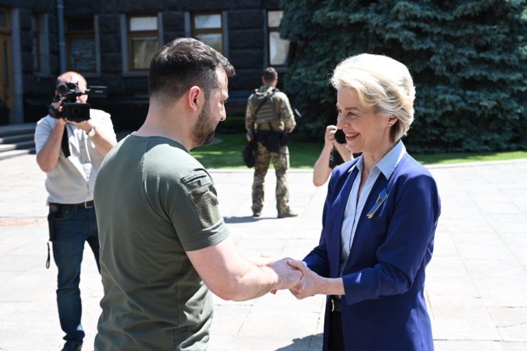 Урсула фон дер Ляен и Зеленский
