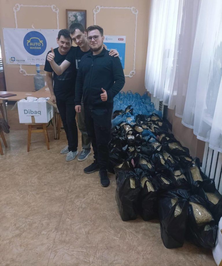 Фото 4 до: Історія Олени Ротарі: чому українцям важливо донатити
