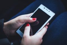 Допомога депортованим українцям: чат-бот від Міністерства реінтеграції