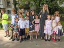 Фото 9 к: История одесситки, усыновившей пятнадцать детей с пороками здоровья