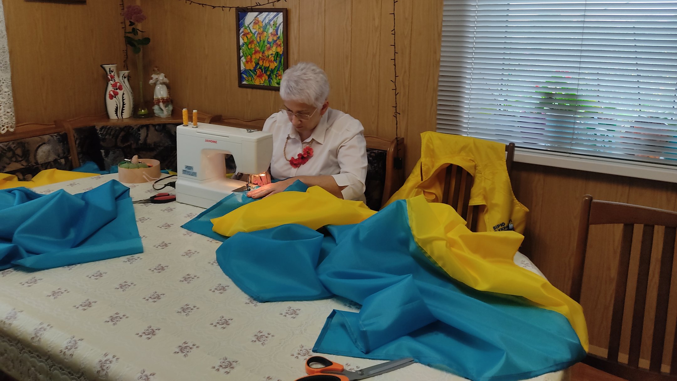 Пошиття українського прапору