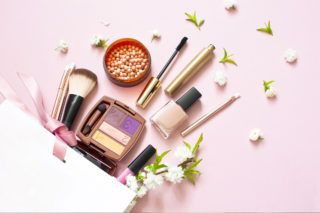 Covid-19 набирает обороты: в некоторых регионах Украины уже ввели масочный режим