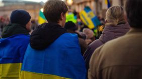 Українці співають в бомбосховищах під час обстрілів