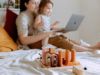 Дыхательные, игровые, тактильные: упражнения, чтобы отвлечь ребенка от громких звуков