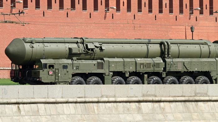 Кому дістанеться ядерна зброя після розпаду Росії - думка науковця