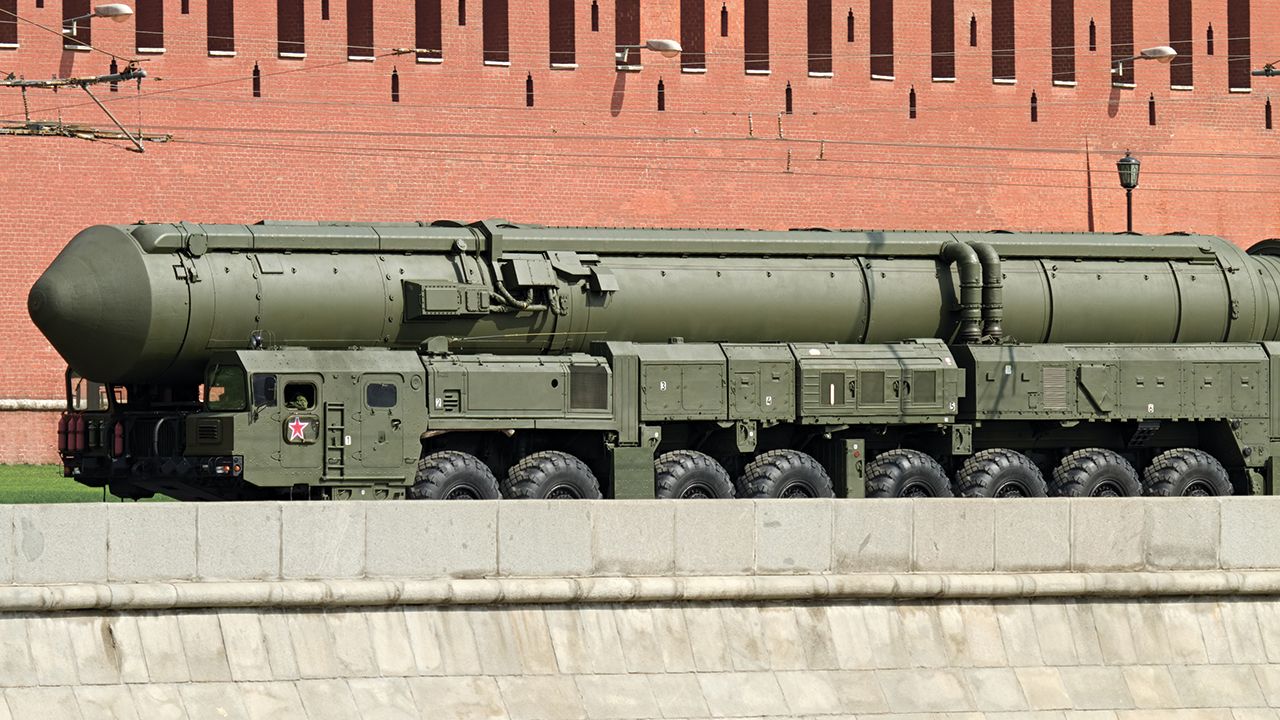 Кому дістанеться ядерна зброя після розпаду Росії - думка науковця