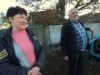 Самотужки вивезли понад тисячу книг з-під російських обстрілів: як подружжя рятувало селищну бібліотеку