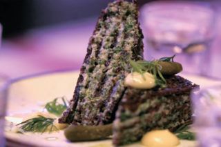 Шоколадная валентинка без выпечки: рецепт конфеты любви