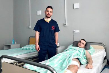 Фото к: Хирурги подарили воину ВСУ возможность ходить