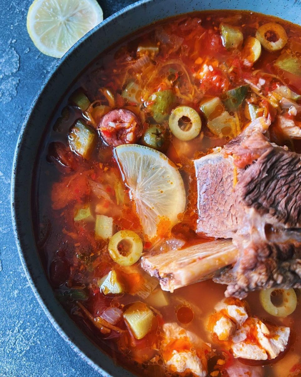 Фото к: Приготовление солянки от Вали Саенко