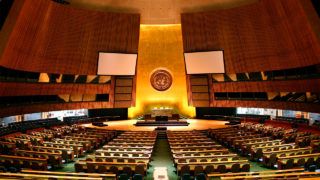 Генасамблея ООН ухвалила резолюцію щодо репарацій Україні від Росії
