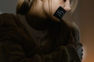 Історія адвокатки