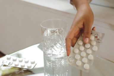 Антибіотикорезистентність: що це таке та чому виникає