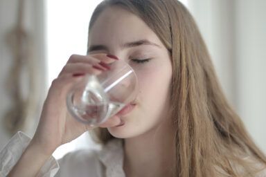 Як зберігати водний режим - поради нутриціологині