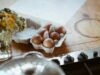 Как проверить свежесть яиц простыми способами: помогут вода и свет