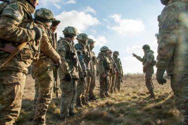 Як військовим отримати відпустку 10 днів: порядок надання відпустки