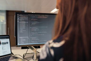 Як українці опановують IT-сферу: привабливість та виклики