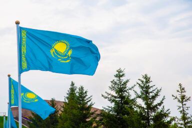 Обмеження перебування росіян в Казахстані