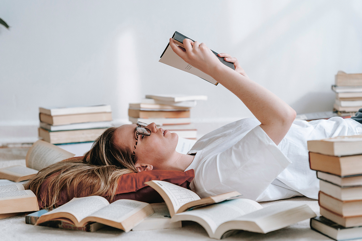Найкращі книги в жанрі фентезі - що почитати на вечір