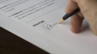 Де роздають повістки в Україні: законність і що робити далі