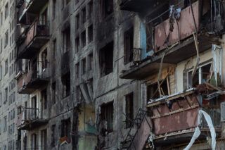 Маріуполь до та після війни