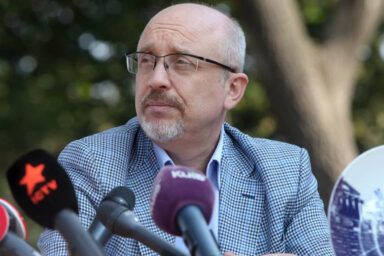Чи йде Олексій Резнікову у відставку: які кадрові зміни у міністерствах