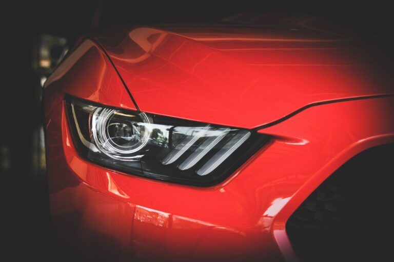 Як прибрати подряпини з кузова автомобіля