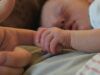 Виходжування “ранніх пташок”: як доглядати за передчасно народженими малюками