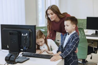 Платформа для дітей для вивчення цікавих фактів про Україну
