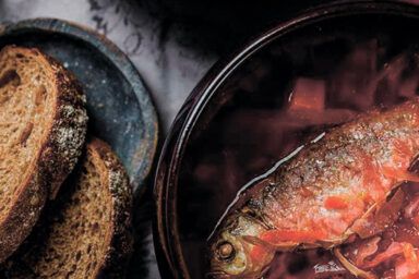 Як приготувати борщ з карасями - рецепт Євгена Клопотенка