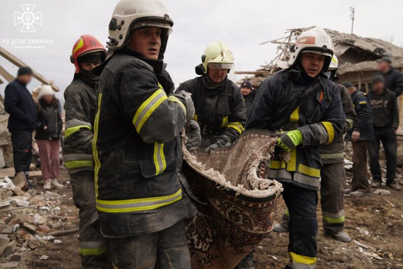 золочівський район Львів наслідок обстрілу