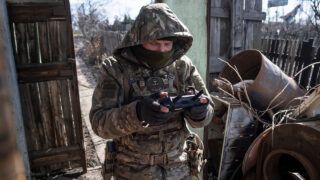 Бахмут сьогодні: військовий розповів, що відбувається у місті
