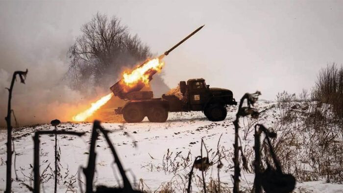 Як працюють українські артилеристи на полі бою
