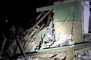 Нічний обстріл Харкова. Знову вгатили по приватних будинках — що відомо