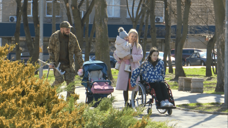 Фото к: Семья Черновых из Николаева – история несгибаемой семьи