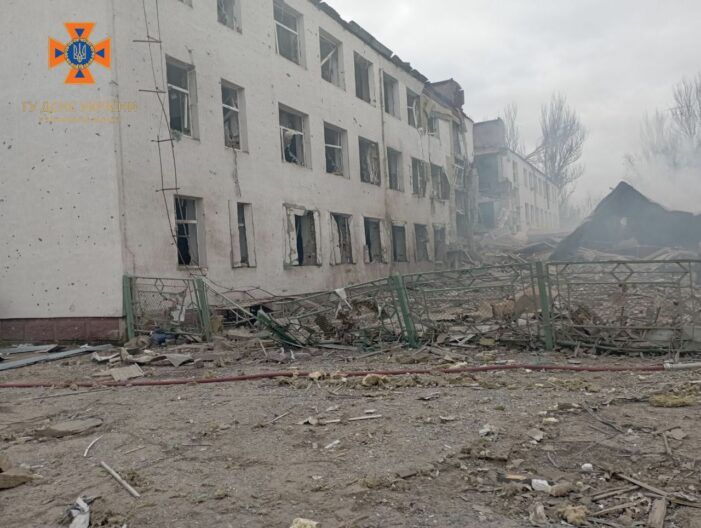 Обстріл гімназії у Запорізькій області 3 квітня: що відомо про наслідки