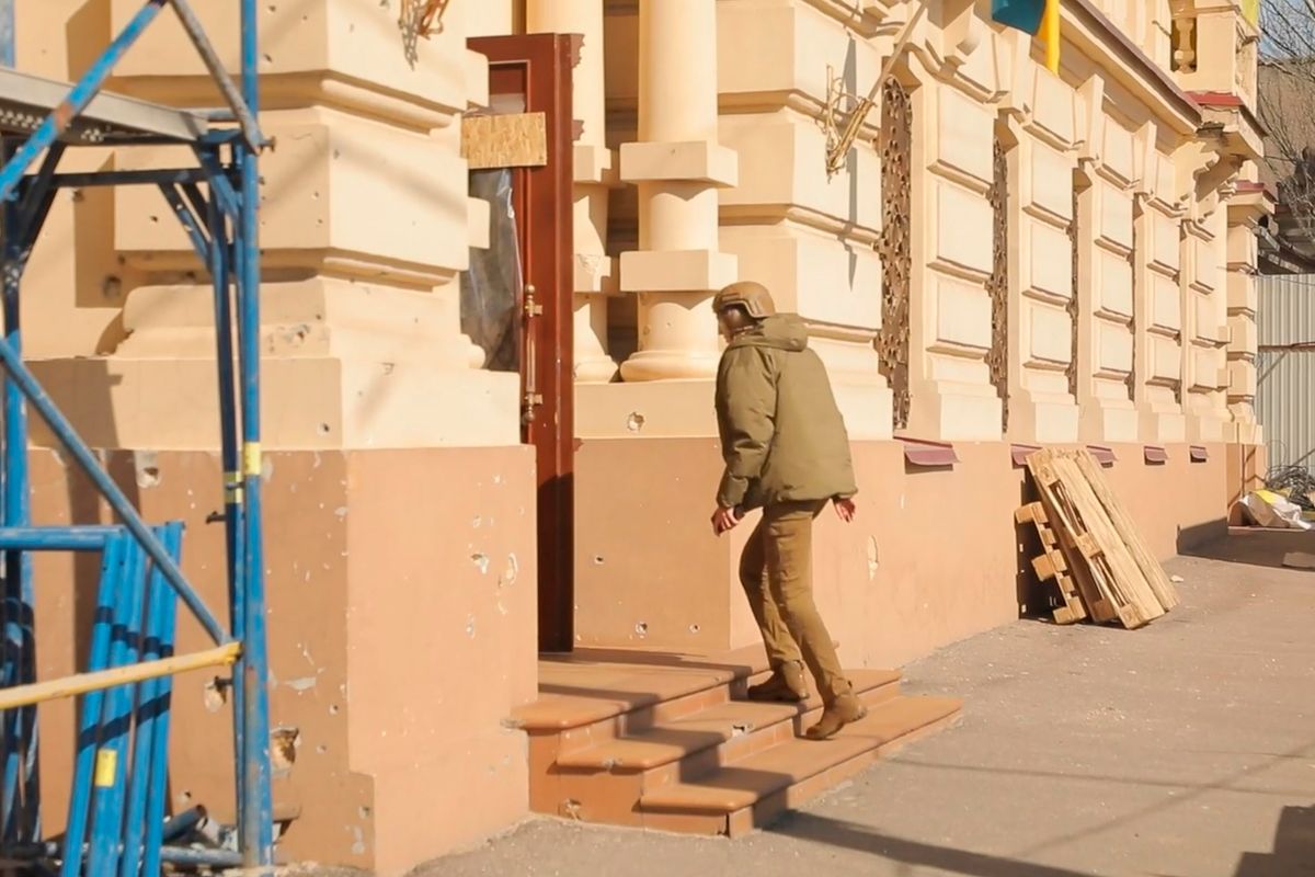 Окупанти вивезли з музею Херсона 80-85% експонатів: що відомо