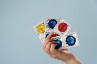 Все, що ви хотіли знати про презервативи, але боялися спитати