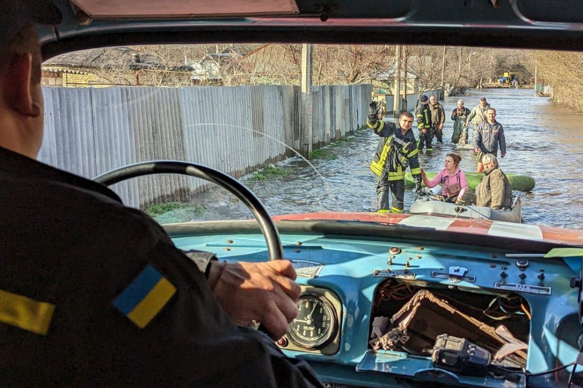 В низці областей червоний рівень небезпеки через весняне водопілля