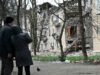 Досі шукають єдину дитину! Мешканці Авдіївки ховаються у підвалах від обстрілів: ситуація у місті