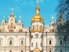 Законні власники чи небажані гості? Чому УПЦ МП досі в Лаврі та що відбувається