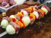 Секреты отличного шашлыка: подборка лучших маринадов для разных видов мяса