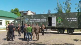 Лазня на колесах для військових
