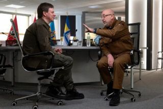 Дмитро Комаров — фільм Рік. За кадром. Міністр Резніков дивитись