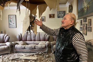 Фото к: Рассказы очевидцев ночного обстрела Днепра 9 мая