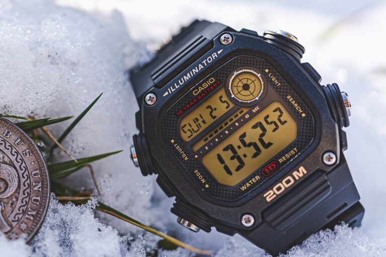 військовий годинник