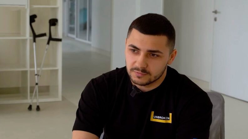 Історія бійця Ліона, що втратив ногу та мріє стати атлетом