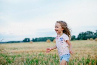 Ігри для дітей на вулиці влітку: добірка веселих та безпечних ігор